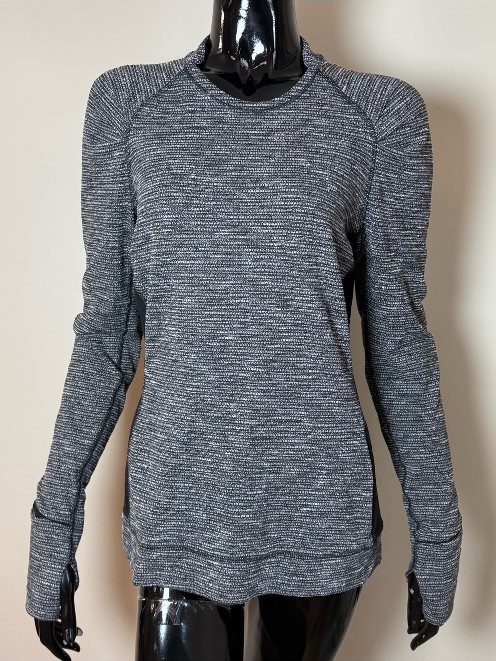 Lululemon Think Fast Long Sleeve Size 8 Black Coco Pique Rulu Athleisure Top
